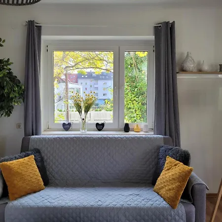 Apartament Family Wohnen Mit Garten Am Fusse Des Poestlingbergs Lage Villenviertel Linz