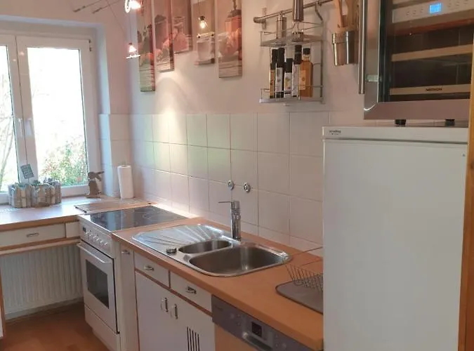 Family Wohnen Mit Garten Am Fusse Des Poestlingbergs Lage Villenviertel Linz