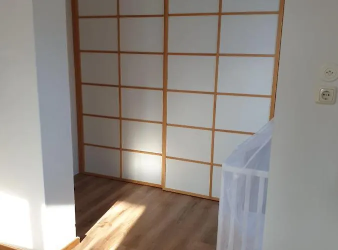 公寓 Family Wohnen Mit Garten Am Fusse Des Poestlingbergs Lage Villenviertel 林茨