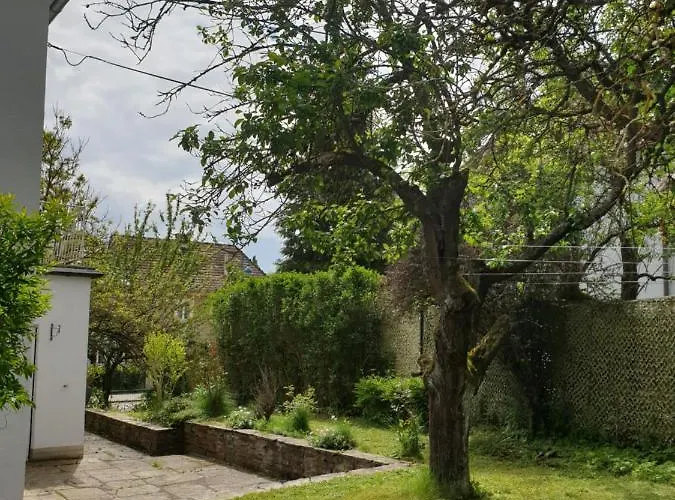Family Wohnen Mit Garten Am Fusse Des Poestlingbergs Lage Villenviertel Lägenhet *